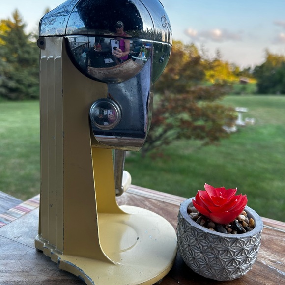 Vintage 1930s enamel & chrome ice-o- mat ice crusher Rival Mfg. Co. Kansas City - Picture 12 of 14